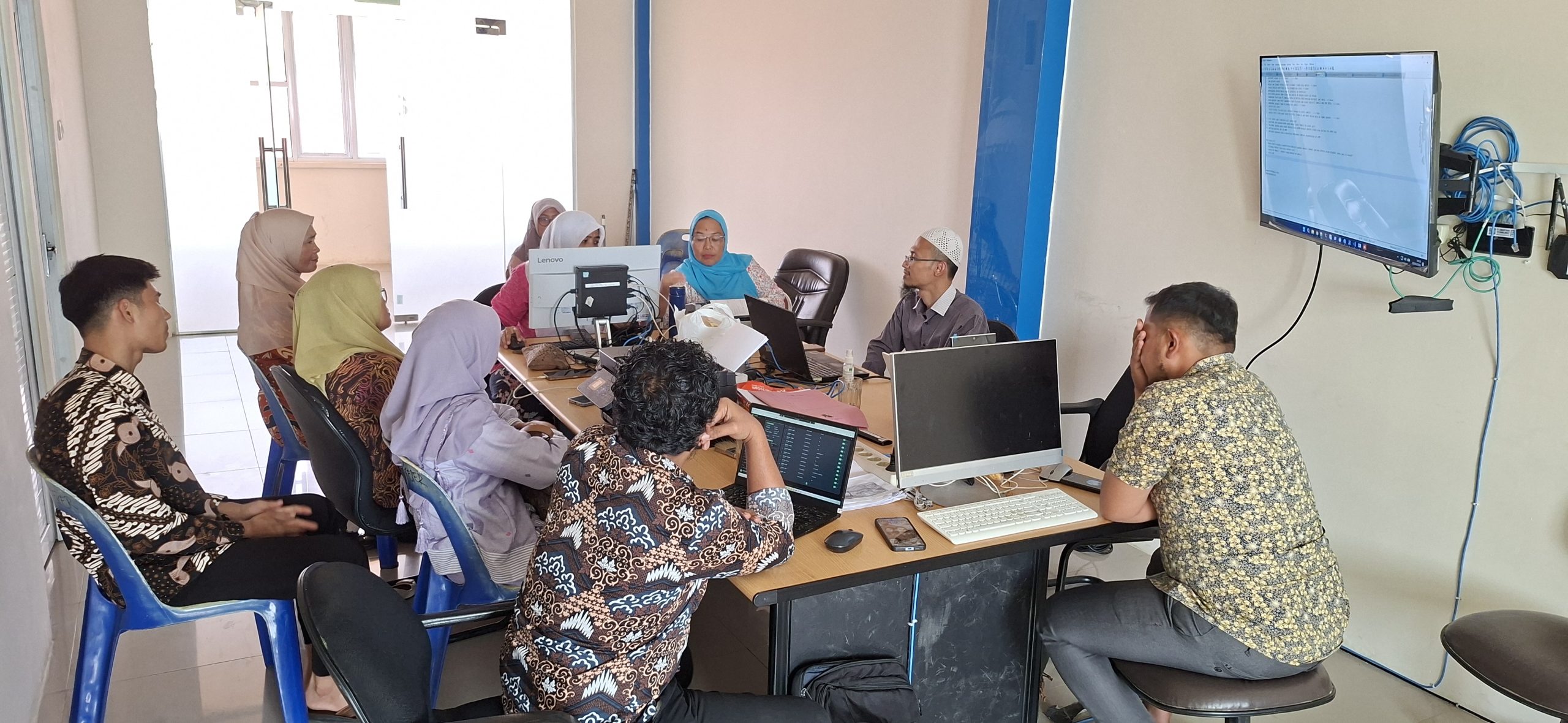 SmartHub Technology: Solusi Digital untuk Efisiensi Institusi Kesehatan